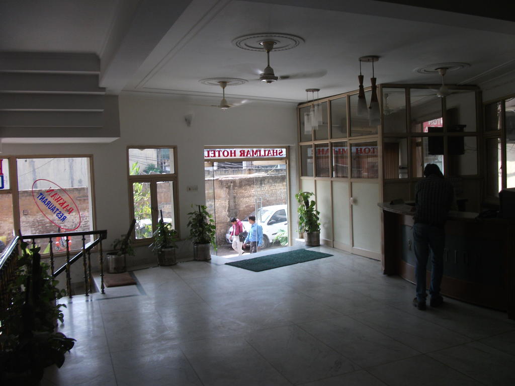 Shalimar Hotel Nueva Delhi Exterior foto